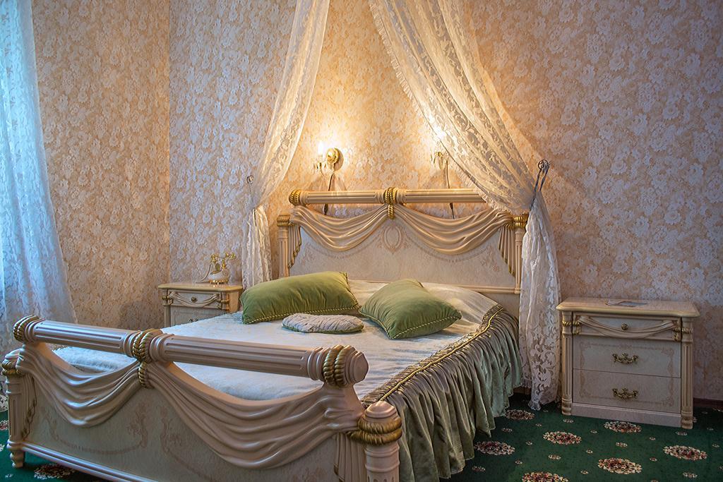 Hotel Britaniya Charkiv Esterno foto