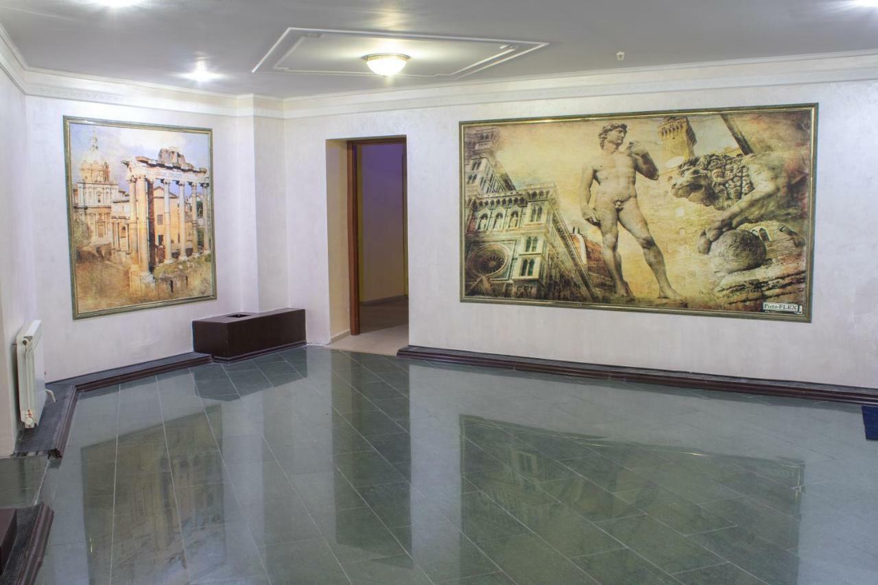 Hotel Britaniya Charkiv Esterno foto