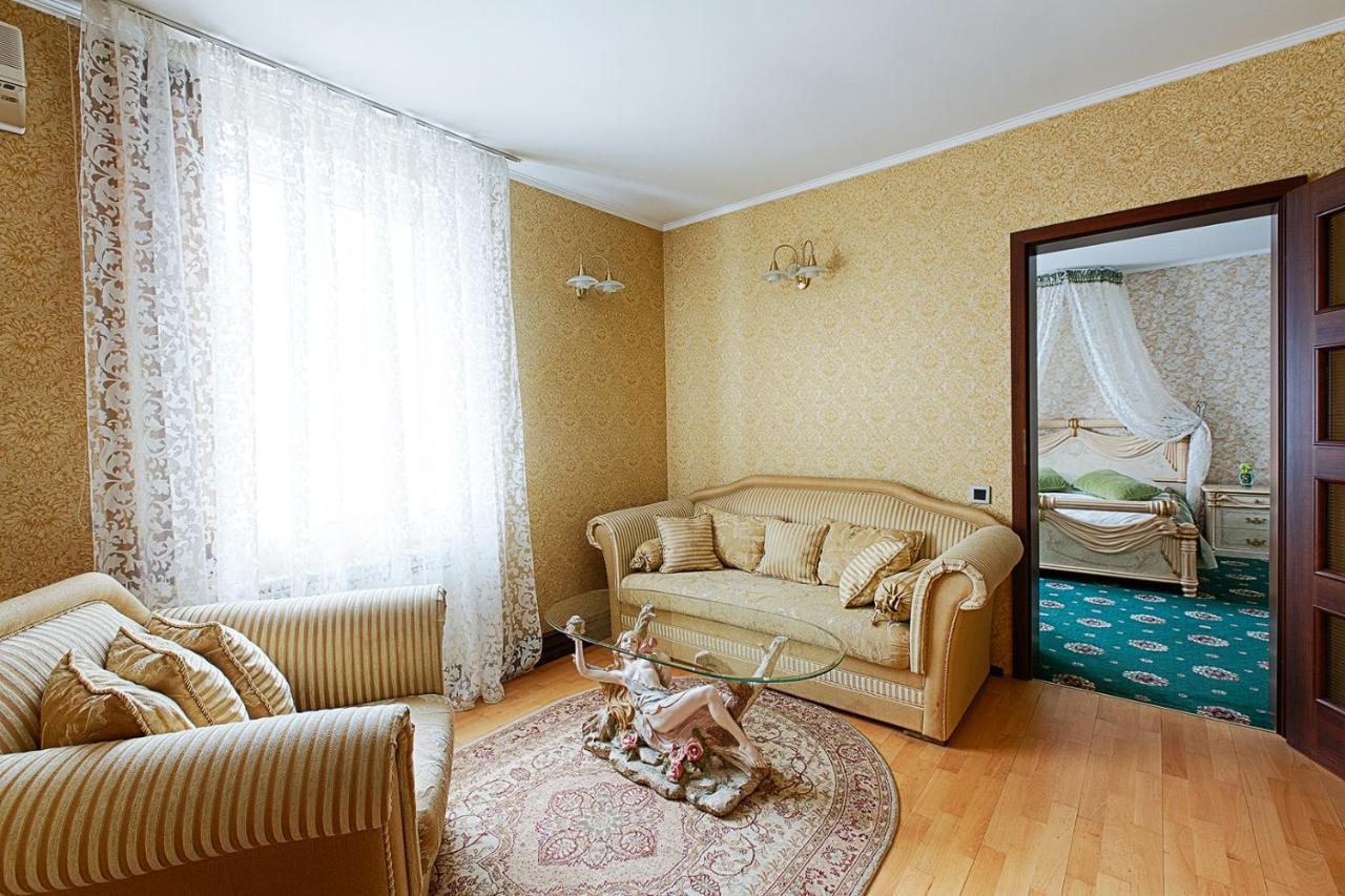Hotel Britaniya Charkiv Esterno foto